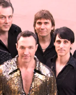 Super Diamond - The Neil Diamond Tribute